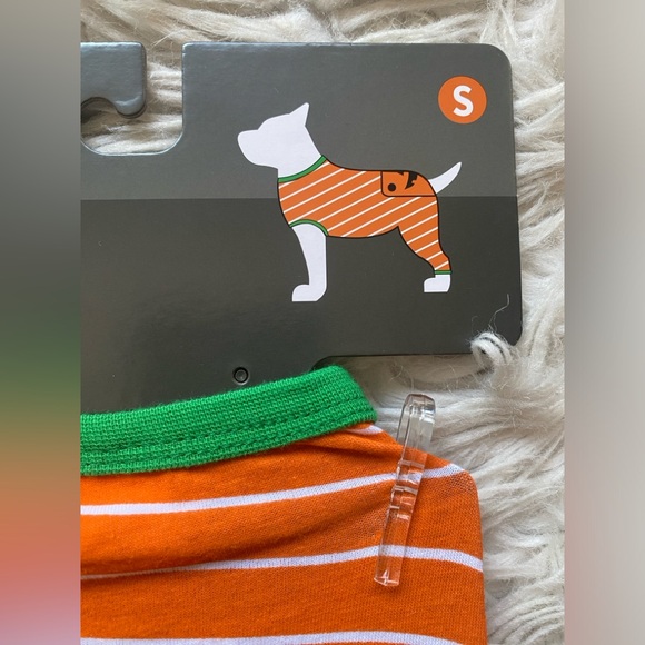 Halloween!! Size small (up to 20lbs) cat or dog pet Pumpkin pjs. - Picture 2 of 4